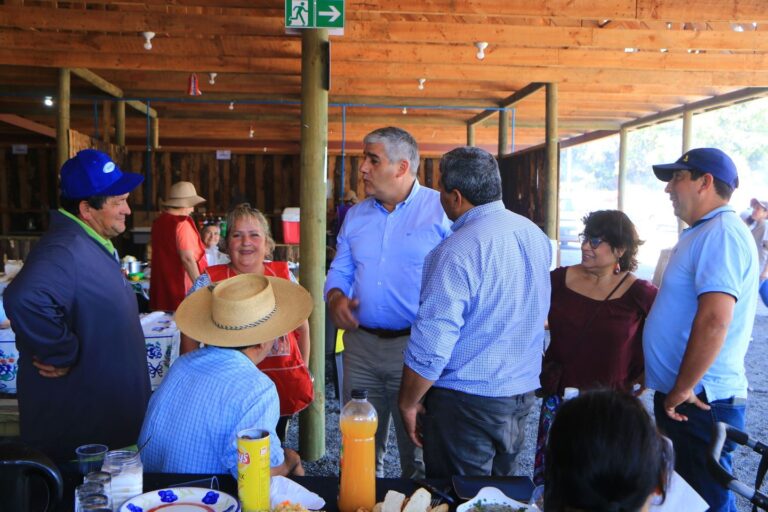 Usuarios de Prodesal concluyeron su año con una reunión masiva en el Parque Criollo